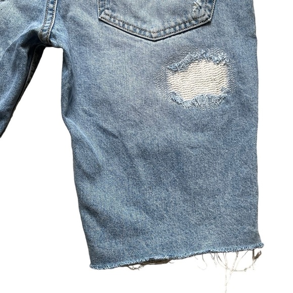 Levi’s 511 Men’s Slim Cut Off Denim Shorts Size 30 Distressed Light Wash Cotton - Picture 9 of 11